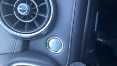 MG Hs 1.5 T-GDI Exclusive 5dr Petrol Hatchback